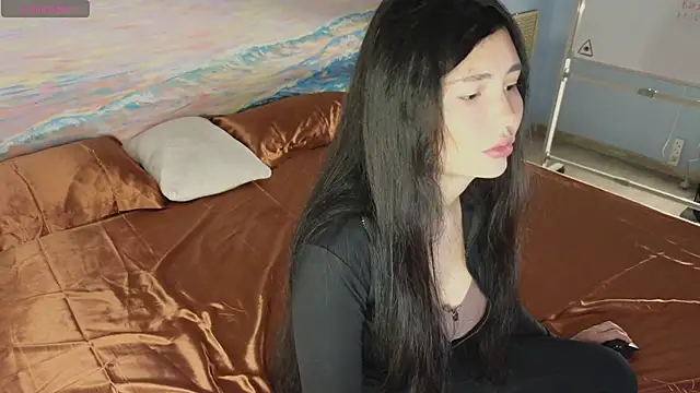 clementinena online show from May 2026 12:21:01 PM