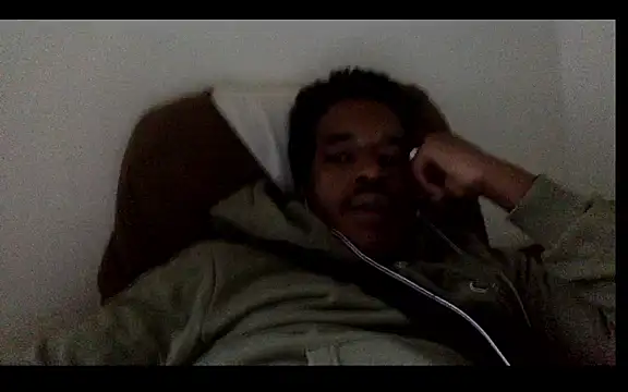 Snapshot of POPAYE972 chatting on April 2026 05:22:02 PM POPAYE972 online show from April 2026 05:22:02 PM