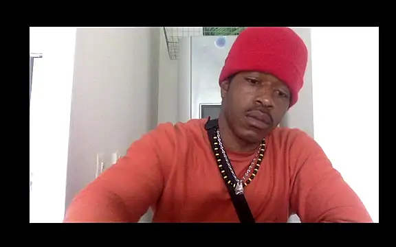 Snapshot of POPAYE972 chatting on April 2026 01:48:02 PM POPAYE972 online show from April 2026 01:48:02 PM