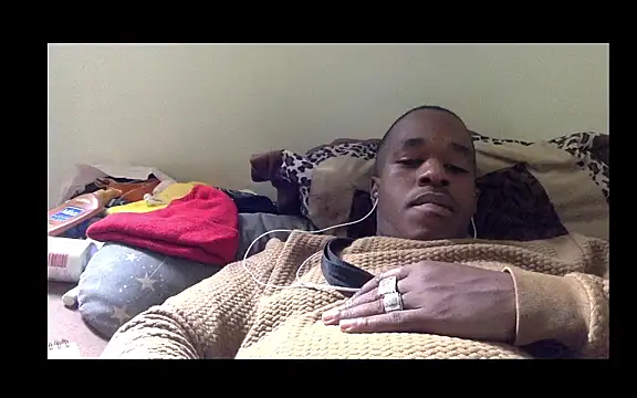 Snapshot of POPAYE972 chatting on April 2026 12:53:02 PM POPAYE972 online show from April 2026 12:53:02 PM