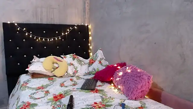 GeovannaFranco online show from February 2025 08:22:02 PM