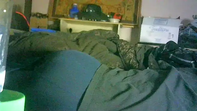 Snapshot of DI4MOND_FIR3 chatting on March 2026 04:40:01 AM DI4MOND FIR3 online show from March 2026 04:40:01 AM