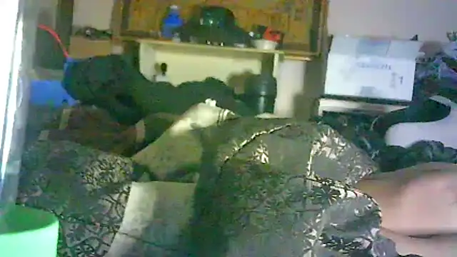 Snapshot of DI4MOND_FIR3 chatting on March 2026 05:44:01 AM DI4MOND FIR3 online show from March 2026 05:44:01 AM