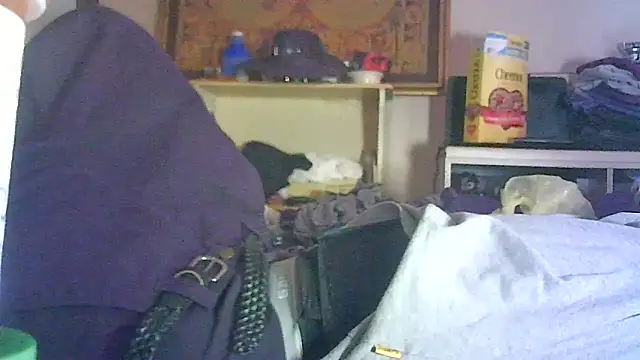 Snapshot of DI4MOND_FIR3 chatting on April 2026 08:25:02 PM DI4MOND FIR3 online show from April 2026 08:25:02 PM