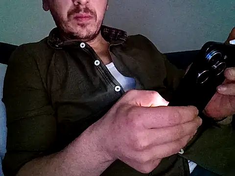 keremcim online show from April 2026 03:59:02 AM