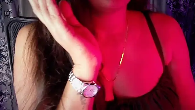 Snapshot of SexyAndHottie chatting on April 2026 08:59:02 AM SexyAndHottie online show from April 2026 08:59:02 AM