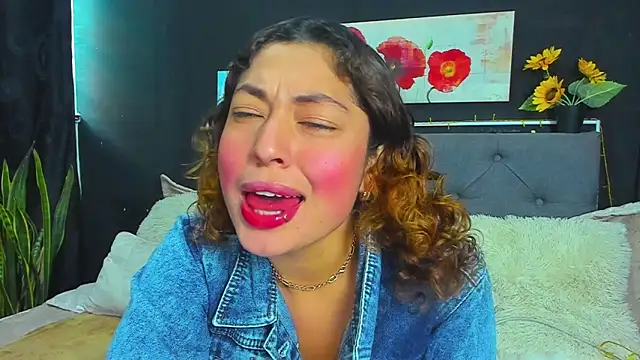 Snapshot of dulce_celeste15 chatting on January 2025 07:29:02 PM dulce celeste15 online show from January 2025 07:29:02 PM