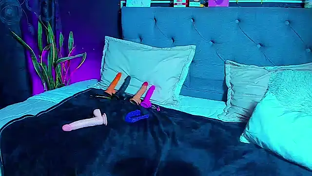 Snapshot of dulce_celeste15 chatting on January 2025 10:53:02 PM dulce celeste15 online show from January 2025 10:53:02 PM