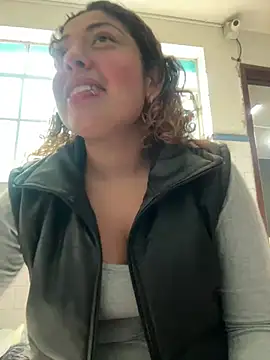 Snapshot of dulce_celeste15 chatting on March 2025 08:08:02 PM dulce celeste15 online show from March 2025 08:08:02 PM