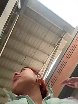 Snapshot of dulce_celeste15 chatting on November 2025 07:01:02 PM dulce celeste15 online show from November 2025 07:01:02 PM