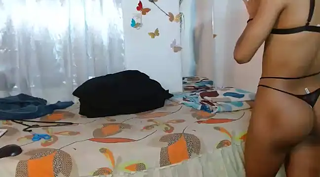 Snapshot of alexxa_Rooa chatting on February 2025 12:38:02 AM alexxa Rooa online show from February 2025 12:38:02 AM