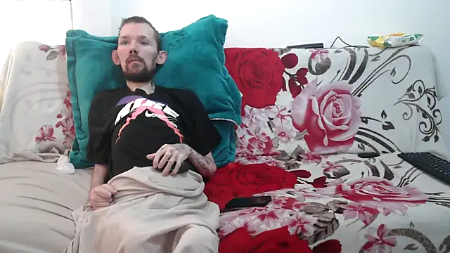 Snapshot of Sophia_and_Thomas chatting on April 2026 08:43:02 PM Sophia and Thomas online show from April 2026 08:43:02 PM