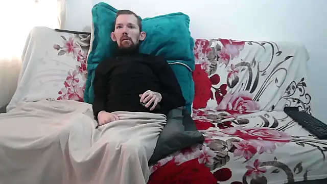 Snapshot of Sophia_and_Thomas chatting on April 2026 03:28:01 PM Sophia and Thomas online show from April 2026 03:28:01 PM