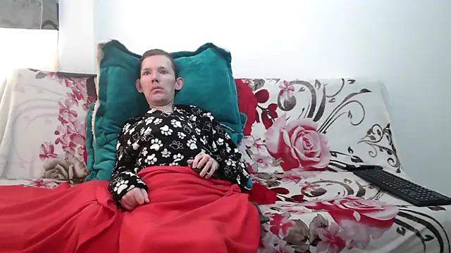 Snapshot of Sophia_and_Thomas chatting on April 2026 03:35:02 PM Sophia and Thomas online show from April 2026 03:35:02 PM