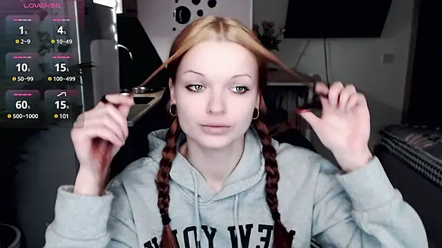 Snapshot of illililliilli chatting on February 2025 04:24:02 PM illililliilli online show from February 2025 04:24:02 PM