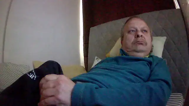 Snapshot of amylrmm1903 chatting on May 2026 07:14:01 AM amylrmm1903 online show from May 2026 07:14:01 AM
