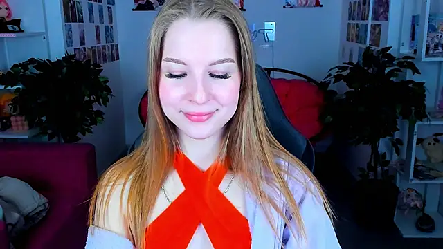 Snapshot of CuteMousee chatting on December 2024 02:54:02 AM CuteMousee online show from December 2024 02:54:02 AM