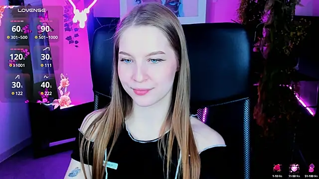 Snapshot of CuteMousee chatting on February 2025 02:44:01 PM CuteMousee online show from February 2025 02:44:01 PM