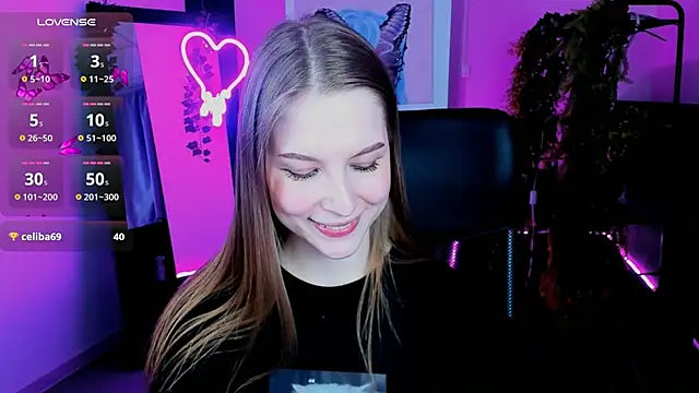 Snapshot of CuteMousee chatting on February 2025 05:47:01 PM CuteMousee online show from February 2025 05:47:01 PM