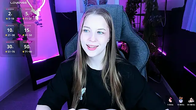 Snapshot of CuteMousee chatting on October 2025 05:21:02 AM CuteMousee online show from October 2025 05:21:02 AM