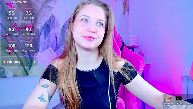 Snapshot of CuteMousee chatting on February 2026 06:01:01 AM CuteMousee online show from February 2026 06:01:01 AM