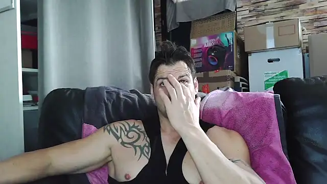 XxBigboybandxX online show from February 2026 01:42:01 PM