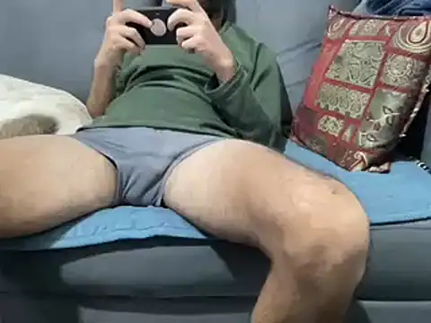 4small4inchlol online show from December 2024 06:10:01 PM