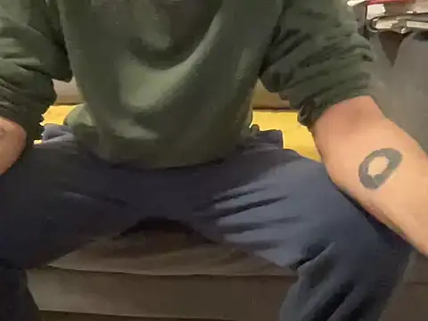 4small4inchlol online show from January 2026 04:12:02 PM