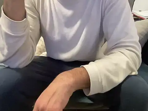 4small4inchlol online show from February 2026 06:53:01 PM