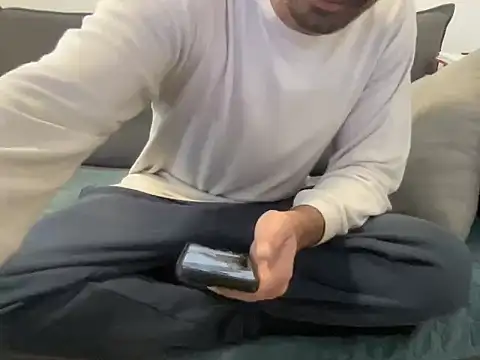 4small4inchlol online show from March 2026 09:44:01 AM