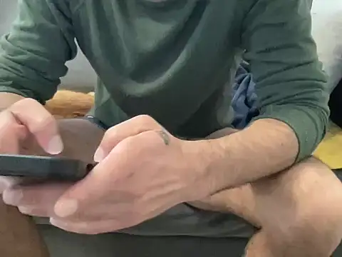 4small4inchlol online show from March 2026 02:49:02 PM