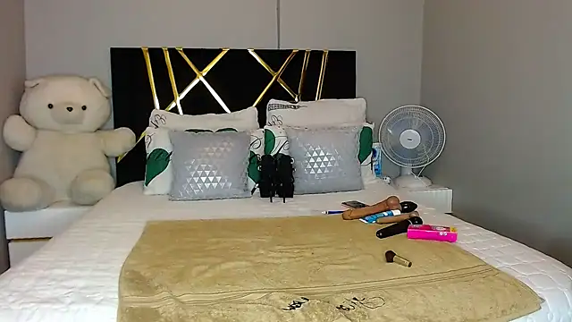 MissBigNipples online show from March 2025 03:53:02 AM