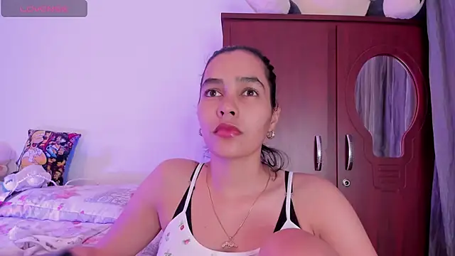samara jonness online show from May 2026 04:30:02 AM