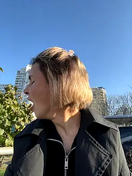 SandraCarter online show from November 2025 07:11:02 AM