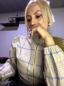 Snapshot of alicev_kitty chatting on September 2025 12:42:02 PM alicev kitty online show from September 2025 12:42:02 PM