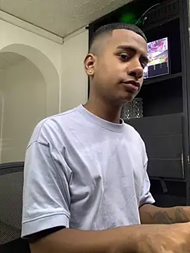 Snapshot of PatrickWest chatting on December 2024 11:15:01 AM PatrickWest online show from December 2024 11:15:01 AM