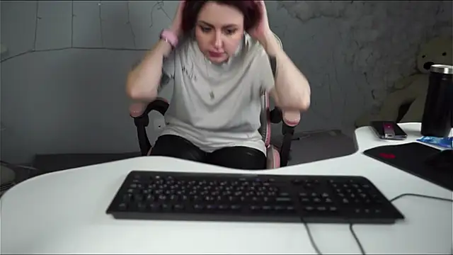 Snapshot of Lana__May chatting on March 2025 02:33:02 PM Lana May online show from March 2025 02:33:02 PM