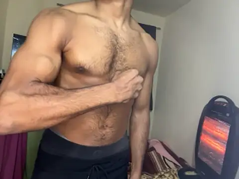 Snapshot of GaaTto chatting on November 2025 11:07:02 PM GaaTto online show from November 2025 11:07:02 PM