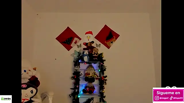 meganthompsonn22 online show from November 2025 12:43:02 AM