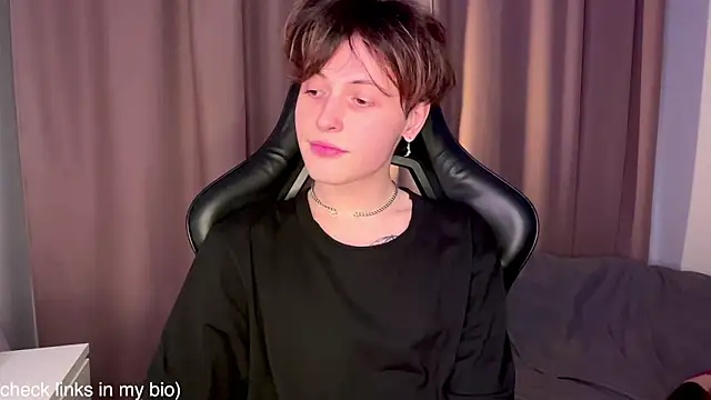 Snapshot of princeofsuccubs chatting on January 2025 05:23:01 PM princeofsuccubs online show from January 2025 05:23:01 PM