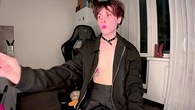 Snapshot of princeofsuccubs chatting on February 2025 01:47:02 AM princeofsuccubs online show from February 2025 01:47:02 AM