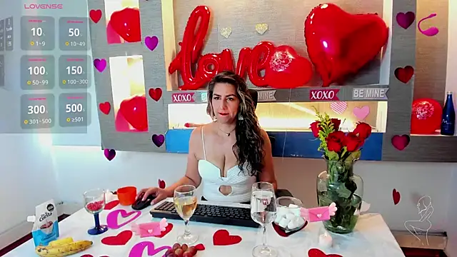 Snapshot of Cinthya_mjs chatting on February 2025 01:18:02 PM Cinthya mjs online show from February 2025 01:18:02 PM