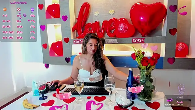 Snapshot of Cinthya_mjs chatting on February 2025 04:20:01 PM Cinthya mjs online show from February 2025 04:20:01 PM