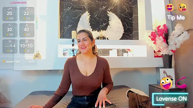 Snapshot of Cinthya_mjs chatting on September 2025 11:54:01 AM Cinthya mjs online show from September 2025 11:54:01 AM
