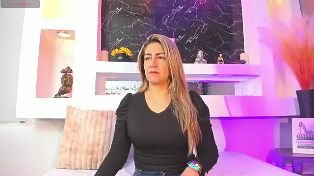 Snapshot of Cinthya_mjs chatting on March 2026 12:27:02 PM Cinthya mjs online show from March 2026 12:27:02 PM