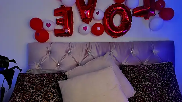 Redpandaa  online show from February 2025 02:27:02 PM