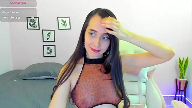 Snapshot of sophie_pazz chatting on February 2025 10:31:02 PM sophie pazz online show from February 2025 10:31:02 PM