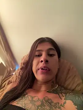 Snapshot of daniigarcia chatting on April 2026 08:31:02 PM daniigarcia online show from April 2026 08:31:02 PM