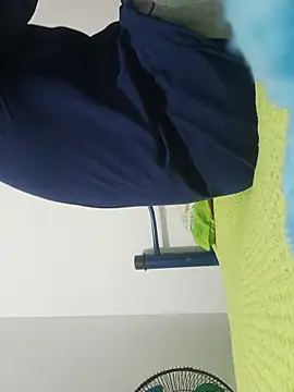 Snapshot of beautiful_hands_ chatting on March 2026 12:06:01 AM beautiful hands online show from March 2026 12:06:01 AM