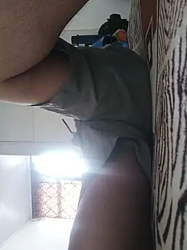 Snapshot of beautiful_hands_ chatting on March 2026 09:32:02 PM beautiful hands online show from March 2026 09:32:02 PM